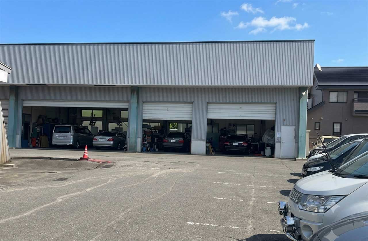 鈑金・事故工場